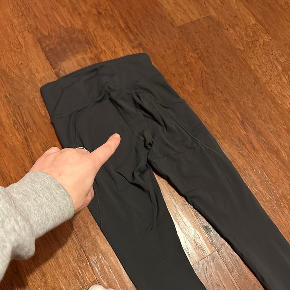 Lululemon Fast and Free 7/8 Tights - Picture 4 of 5